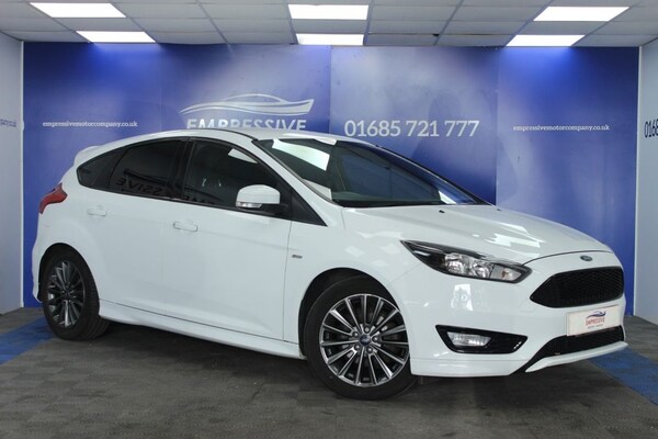 Used Ford Focus 2017 for sale - 75630351: Photo 2