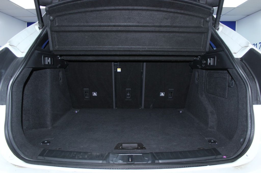 Used Jaguar F-Pace 2018 for sale - 76535484: Photo 10