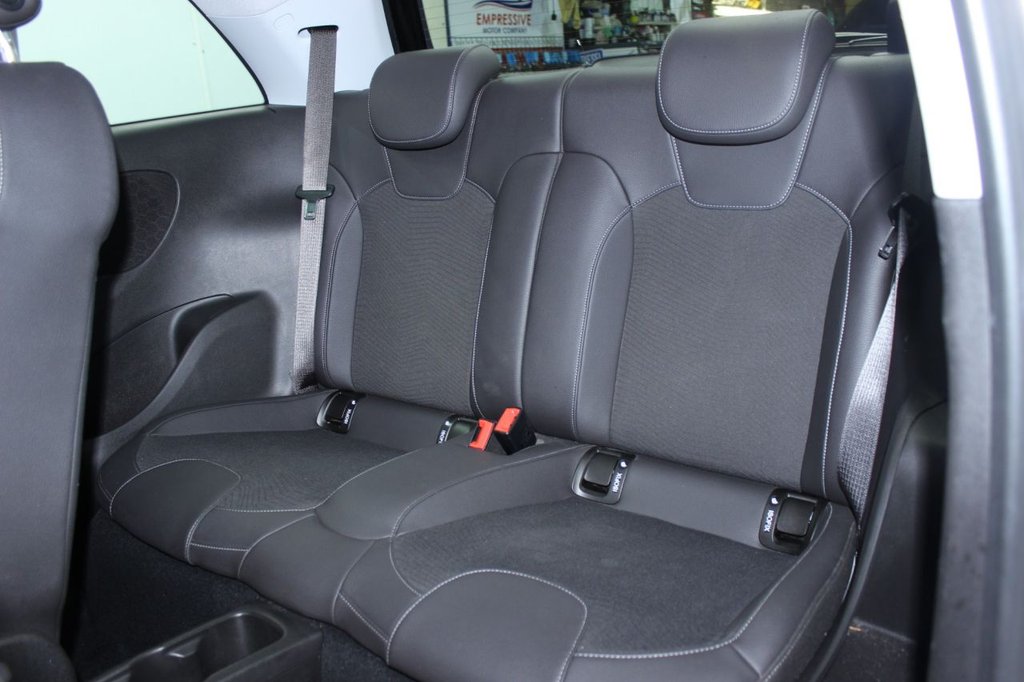 Used Vauxhall ADAM 2018 for sale - 76586619: Photo 7