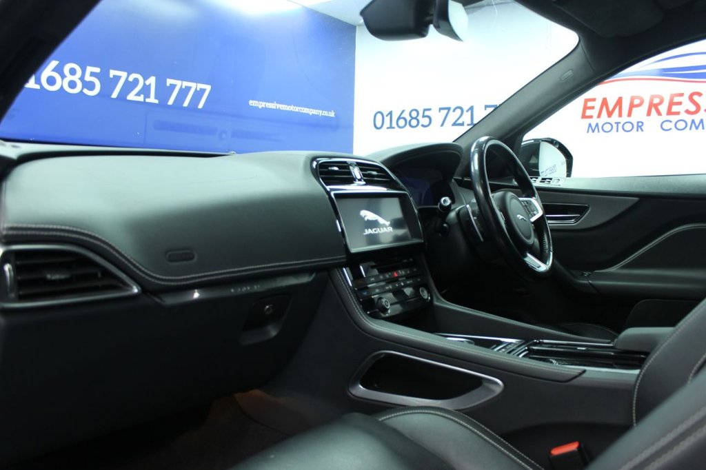 Used Jaguar F-Pace 2021 for sale - 77470537: Photo 9