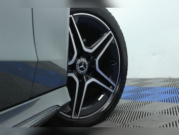 Used Mercedes-Benz C Class 2019 for sale - 77042522: Photo