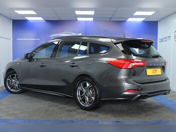 Used Ford Focus 2019 for sale - 75771011: Photo