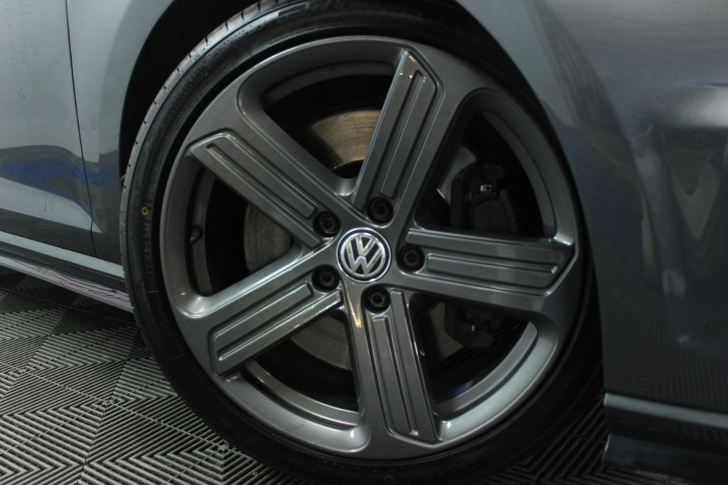 Used Volkswagen Golf 2019 for sale - 78102649: Photo 5