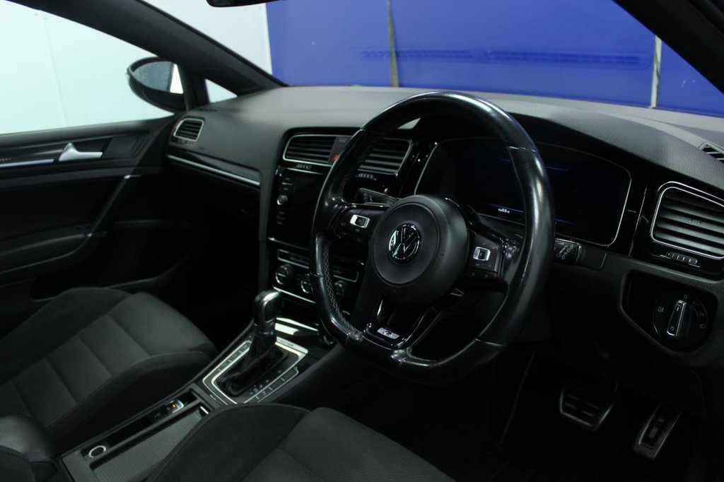 Used Volkswagen Golf 2019 for sale - 78102649: Photo 6