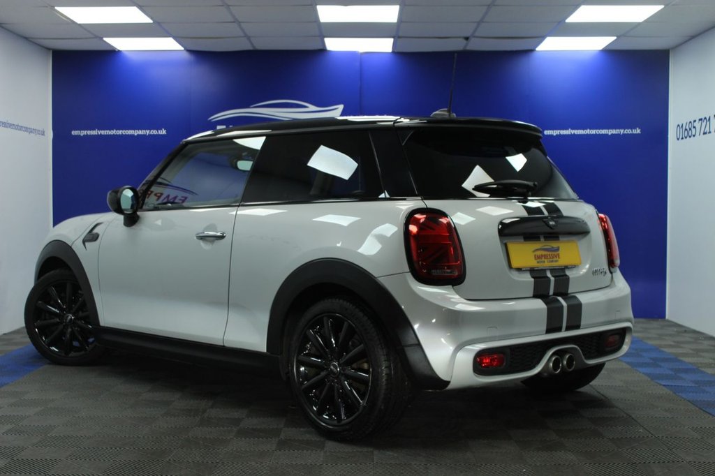 Used MINI Hatch 2019 for sale - 78049540: Photo 4
