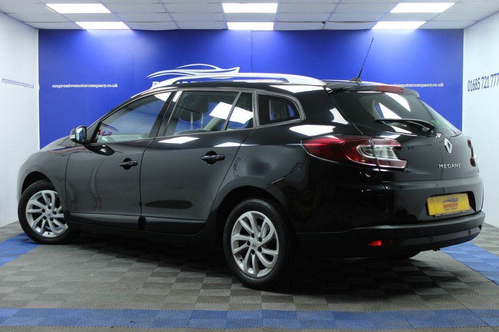 Used Renault Megane 2015 for sale - 76610324: Photo 3