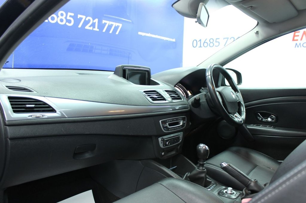 Used Renault Megane 2015 for sale - 76610324: Photo 6