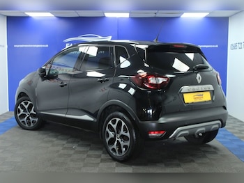 Used Renault Captur 2018 for sale - 77697911: Photo