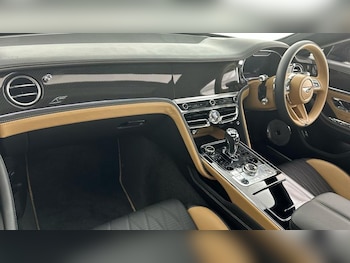 Used Bentley Flying Spur 2023 for sale - 76835668: Photo