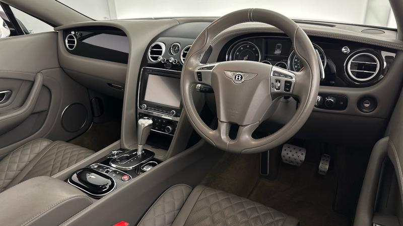 Used Bentley Continental 2017 for sale - 76480460: Photo 5