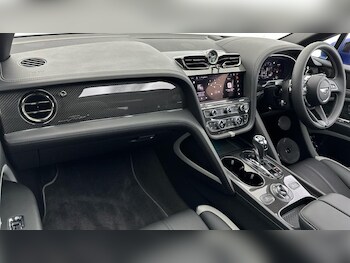 Used Bentley Bentayga 2025 for sale - 77462384: Photo