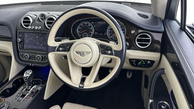 Used Bentley Bentayga 2018 for sale - 76394133: Photo 23
