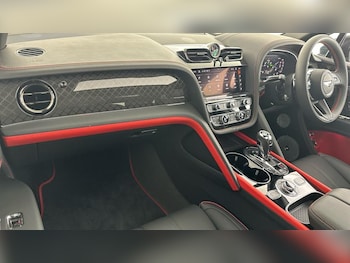 Used Bentley Bentayga 2026 for sale - 78180334: Photo