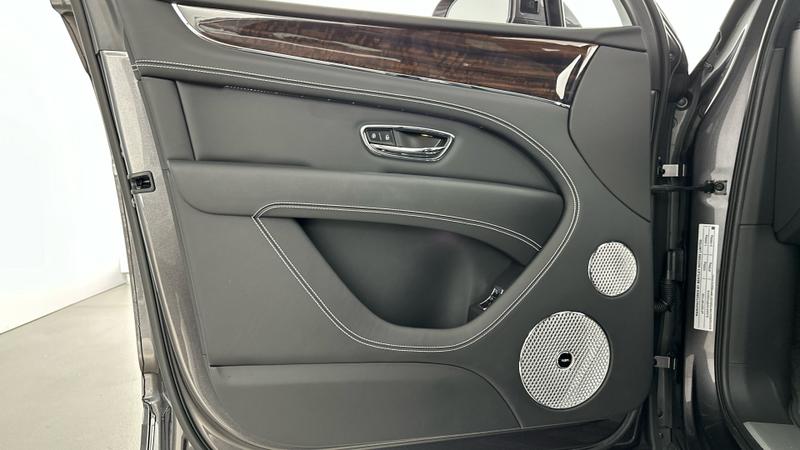 Used Bentley Bentayga 2023 for sale - 76089684: Photo 21