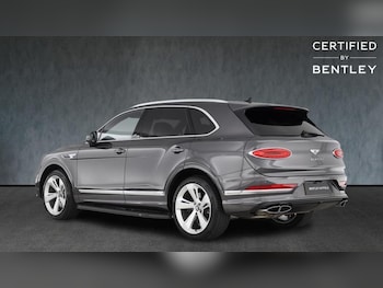 Used Bentley Bentayga 2023 for sale - 76089684: Photo