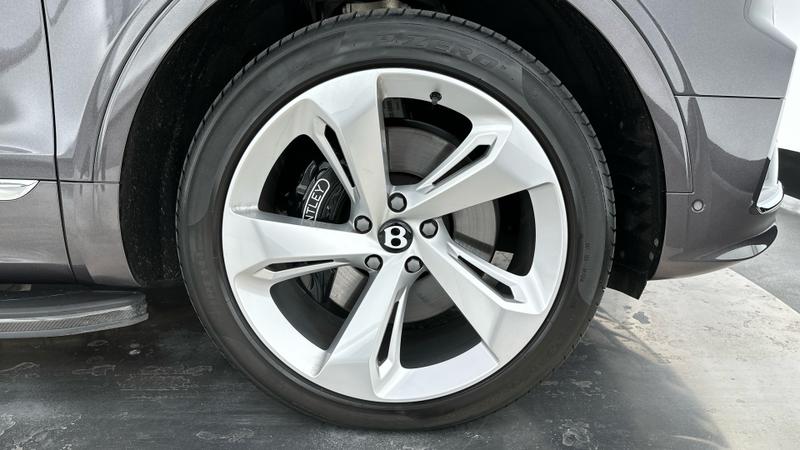 Used Bentley Bentayga 2023 for sale - 76089684: Photo 9