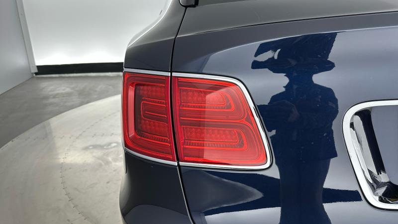 Used Bentley Bentayga 2018 for sale - 76461385: Photo 16
