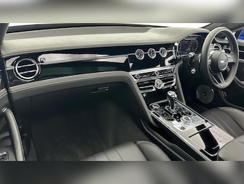 Used Bentley Flying Spur 2020 for sale - 78903566: Photo