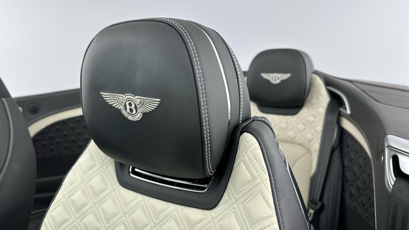 Used Bentley Continental 2023 for sale - 76945499: Photo 13