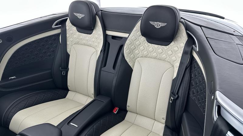 Used Bentley Continental 2023 for sale - 76945499: Photo 17