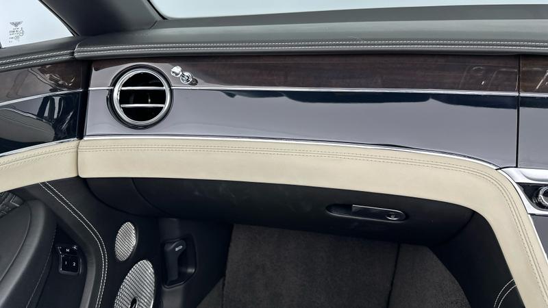 Used Bentley Continental 2023 for sale - 76945499: Photo 23