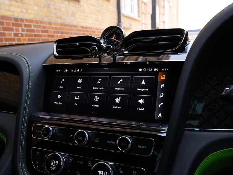 Used Bentley Bentayga 2024 for sale - 77961896: Photo 24