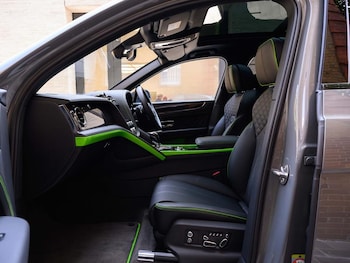 Used Bentley Bentayga undefined for sale - 77961896: Photo