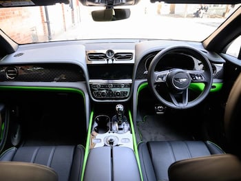 Used Bentley Bentayga undefined for sale - 77961896: Photo