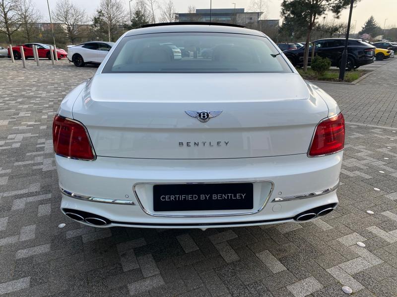 Used Bentley Flying Spur 2023 for sale - 77934930: Photo 2