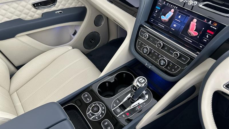 Used Bentley Bentayga 2024 for sale - 76286927: Photo 18