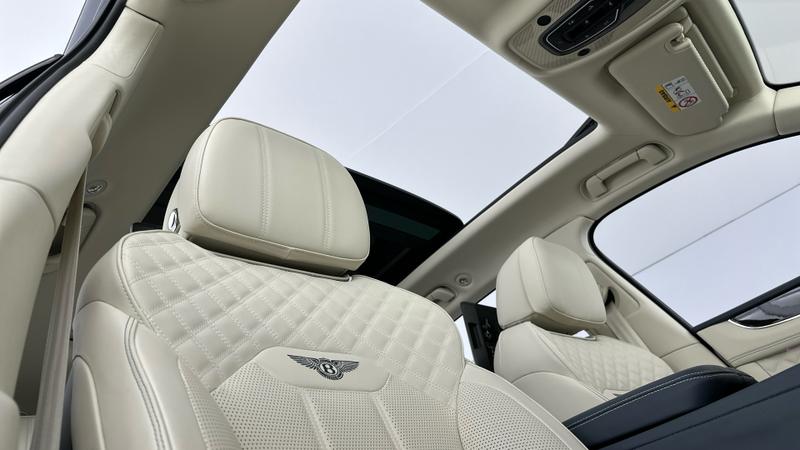 Used Bentley Bentayga 2024 for sale - 76286927: Photo 22