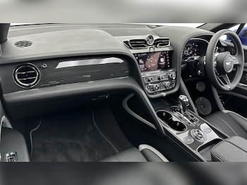 Used Bentley Bentayga 2025 for sale - 78593124: Photo