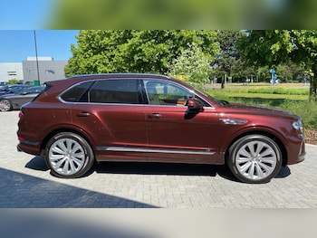 Used Bentley Bentayga 2021 for sale - 78015394: Photo