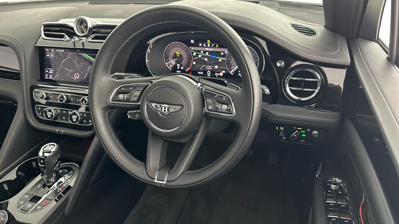 Used Bentley Bentayga 2023 for sale - 76162072: Photo 23
