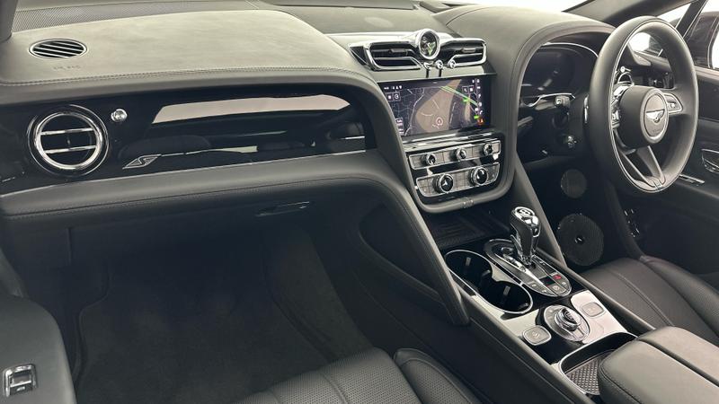 Used Bentley Bentayga 2023 for sale - 76162072: Photo 4