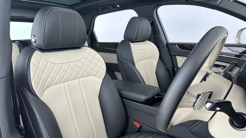 Used Bentley Bentayga 2018 for sale - 75766644: Photo 10