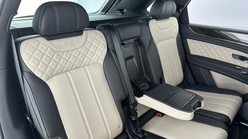 Used Bentley Bentayga 2018 for sale - 75766644: Photo 15