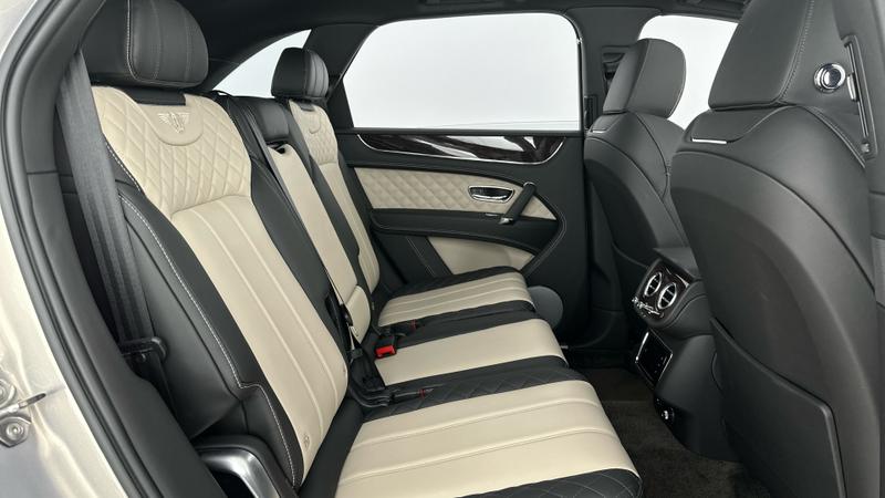 Used Bentley Bentayga 2018 for sale - 75766644: Photo 17