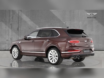 Used Bentley Bentayga 2021 for sale - 78329396: Photo