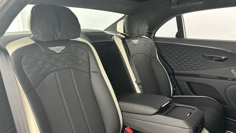 Used Bentley Flying Spur 2025 for sale - 76385025: Photo 15