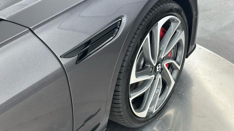 Used Bentley Flying Spur 2025 for sale - 76385025: Photo 19