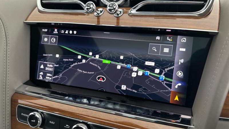 Used Bentley Bentayga 2022 for sale - 76653497: Photo 11