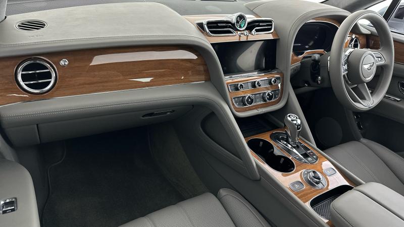 Used Bentley Bentayga 2022 for sale - 76653497: Photo 4