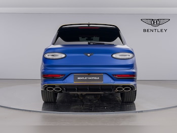 Used Bentley Bentayga 2025 for sale - 79451668: Photo