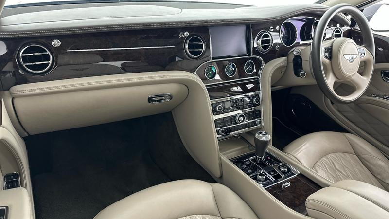 Used Bentley Mulsanne 2018 for sale - 76631296: Photo 4