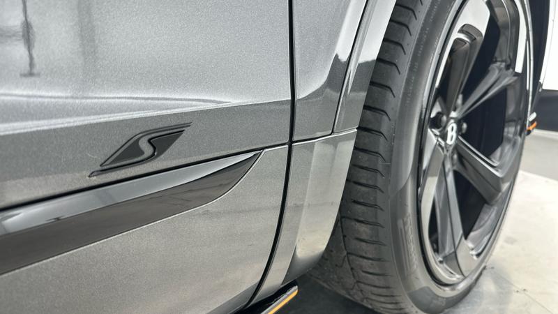 Used Bentley Bentayga 2025 for sale - 77367645: Photo 19