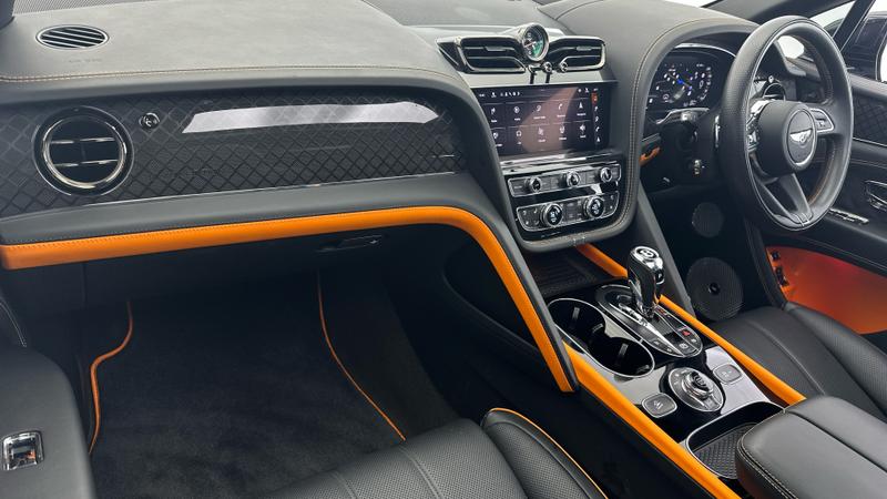 Used Bentley Bentayga 2025 for sale - 77367645: Photo 4