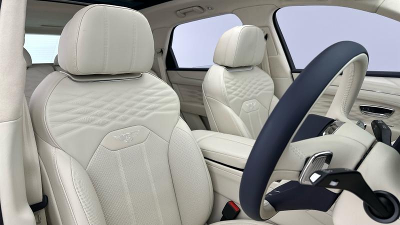 Used Bentley Bentayga 2025 for sale - 77225767: Photo 10