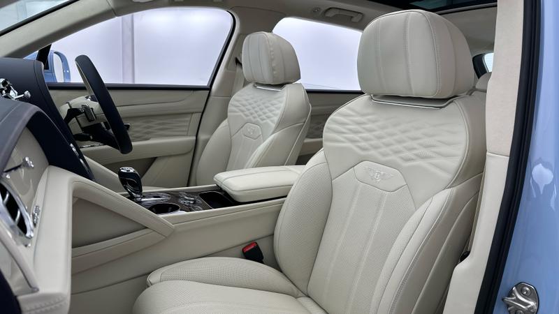 Used Bentley Bentayga 2025 for sale - 77225767: Photo 12