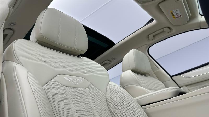 Used Bentley Bentayga 2025 for sale - 77225767: Photo 22